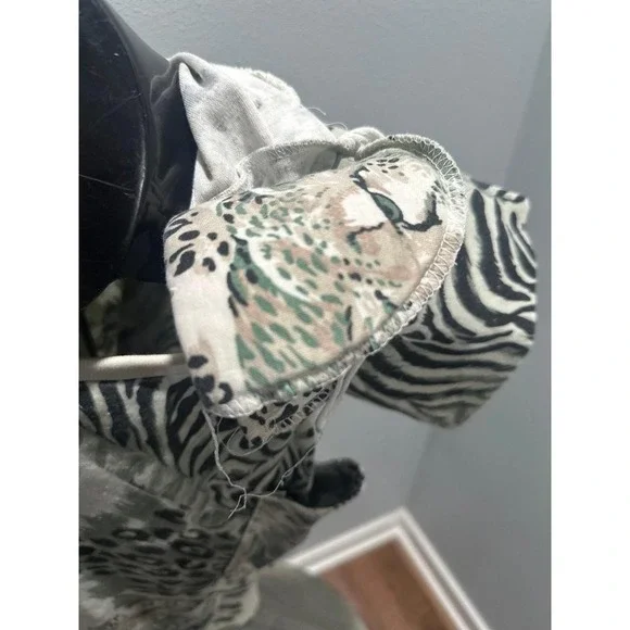 Vintage Judy Knapp Tiger Leopard T-Shirt Pocket wiith Shoulder Pads - Picture 5 of 5